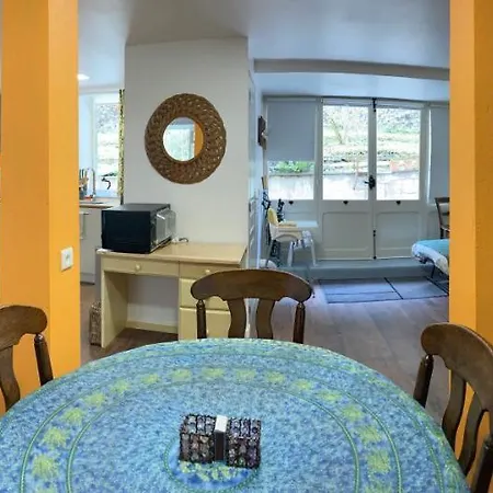 Moulin De La Fayolle Couette-café