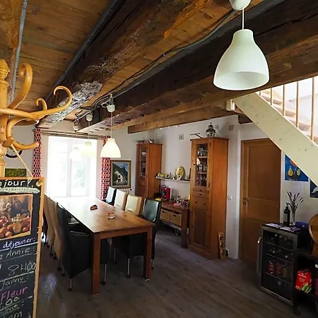 Moulin De La Fayolle Couette-café *