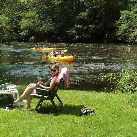 ベッド・アンド・ブレックファスト Moulin De La Fayolle Blot-l'Église