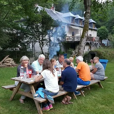 Moulin De La Fayolle ベッド・アンド・ブレックファスト Blot-l'Église